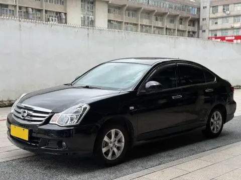 Nissan 轩逸 2012