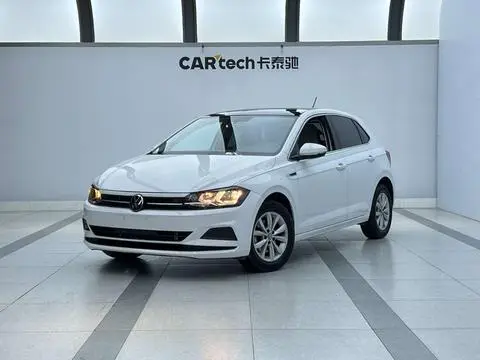 Volkswagen Polo 2023 — фото 1