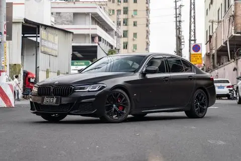 BMW 5 Series 2021