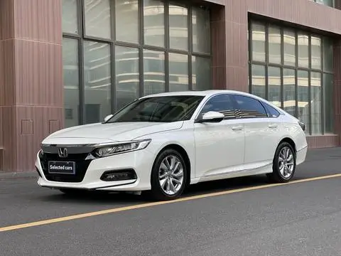 Honda Accord 2018 — фото 1
