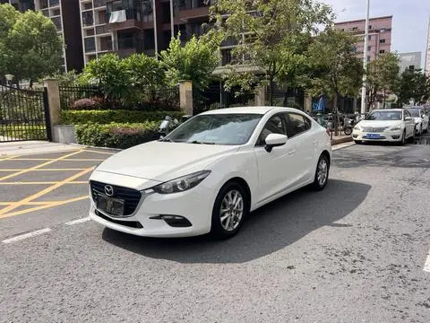 Mazda 3 昂克赛拉 2017 — фото 1