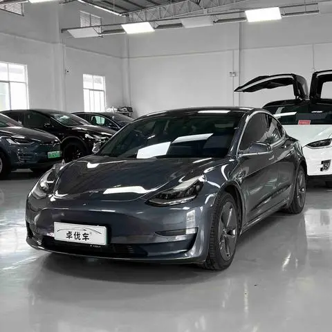 Tesla Model 3 2019 — фото 1
