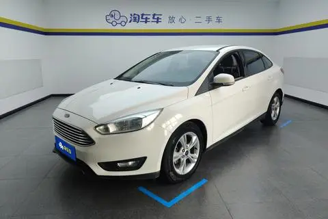 Ford Focus 2017 — фото 1