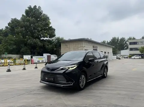 Toyota 赛那 2021