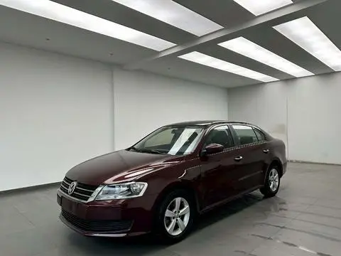 Volkswagen Lavida 2013