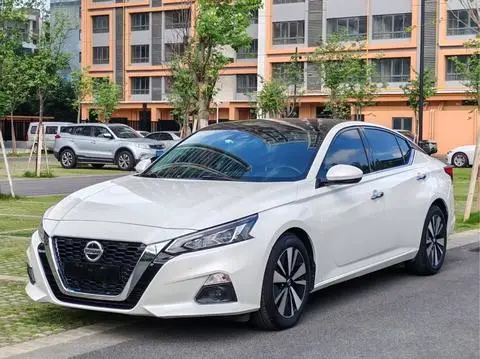 Nissan Teana 2021