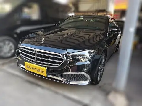Mercedes-Benz E-Class 2022