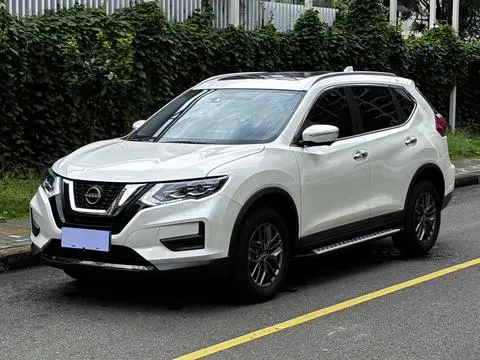 Nissan 奇骏 2025