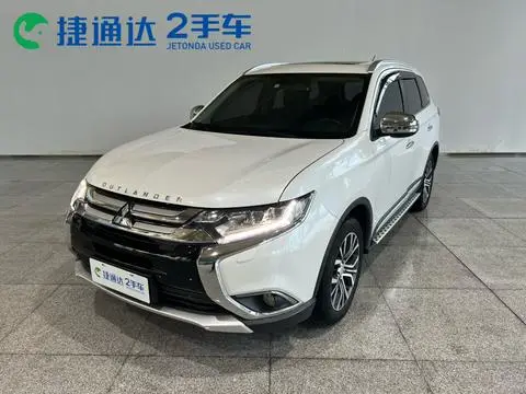 Mitsubishi 欧蓝德 2016