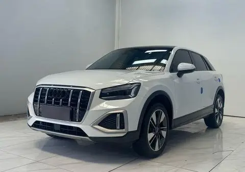 Audi Q2L 2022