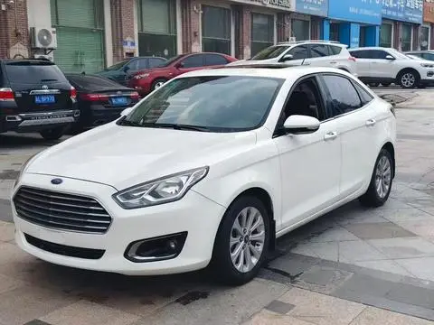 Ford Escort 2015