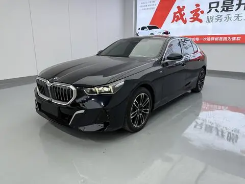 BMW 5 Series 2024