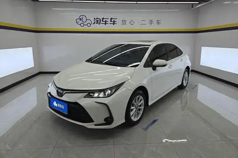 Toyota Corolla 2021 — фото 1