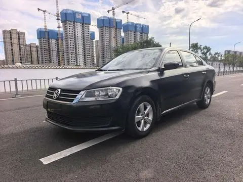 Volkswagen Lavida 2013