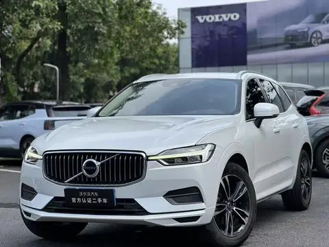 Volvo XC60 2019 — фото 1