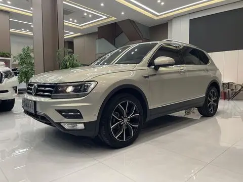 Volkswagen Tiguan L 2019