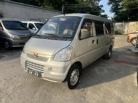 Wuling 荣光 2012