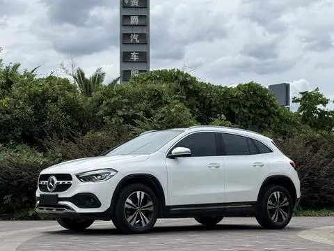 Mercedes-Benz GLA 2022