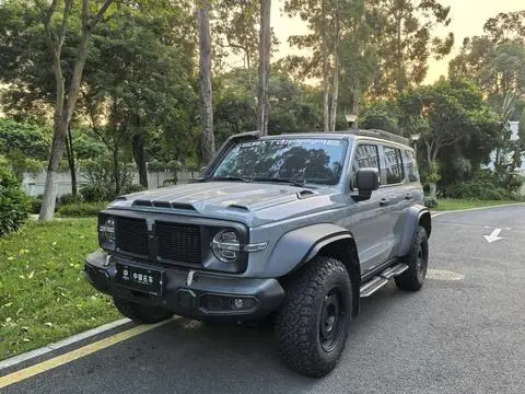 TANK 300 2023
