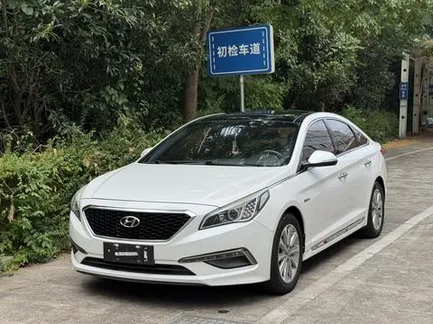 Hyundai 索纳塔九 2015 — фото 1