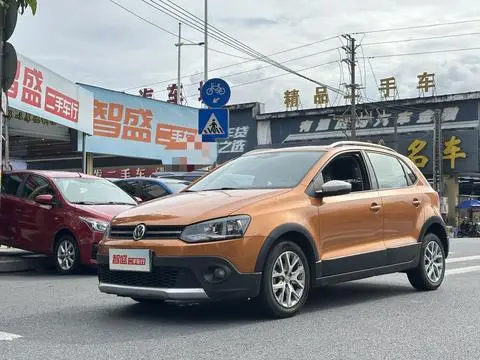 Volkswagen Polo 2016 — фото 1