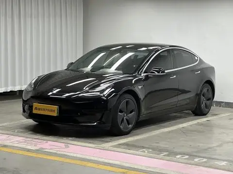 Tesla Model 3 2019