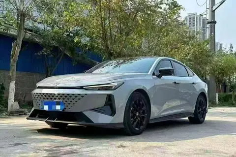 Changan UNI-V 2024