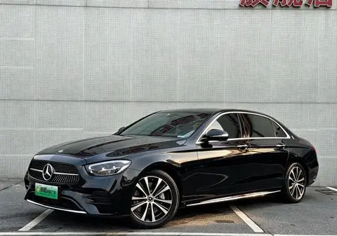 Mercedes-Benz E-Class PHEV 2023