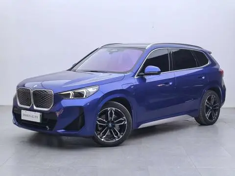 BMW iX1 2023
