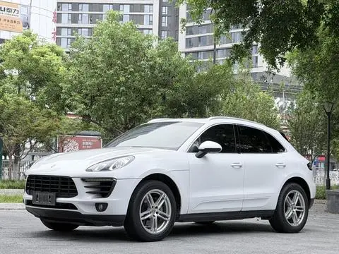 Porsche Macan 2016 — фото 1