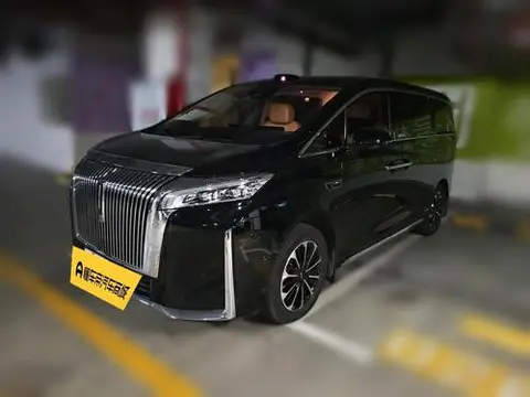 Wey 高山 PHEV 2025