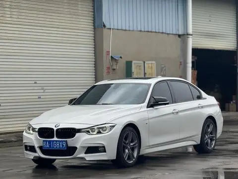 BMW 3 Series 2018 — фото 1