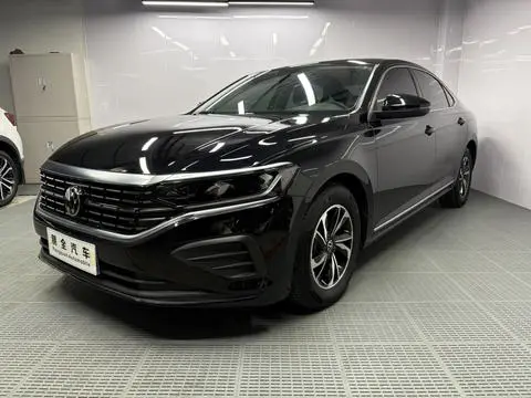 Volkswagen Passat 2022