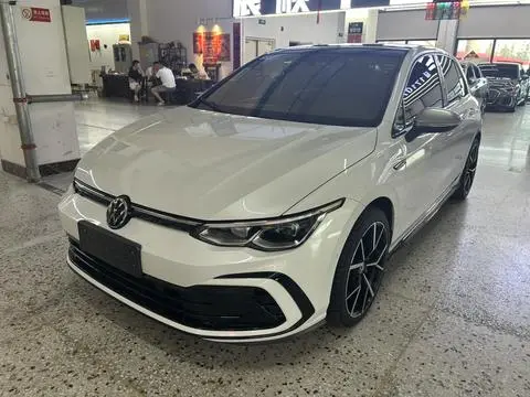 Volkswagen Golf 2023