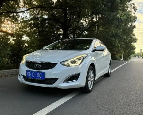 Hyundai Elantra Langdong 2016