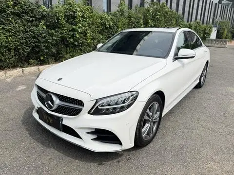 Mercedes-Benz C-Class 2020