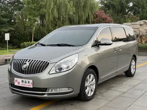 Buick GL8 2014 — фото 1