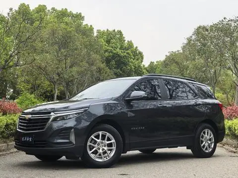 Chevrolet Equinox 2022 — фото 1