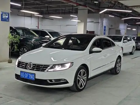 Volkswagen CC 2015 — фото 1