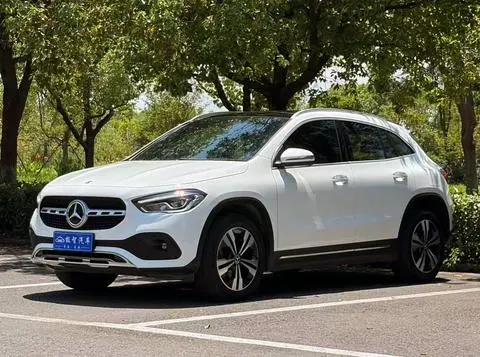 Mercedes-Benz GLA 2020