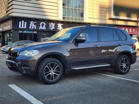 BMW X5 2011