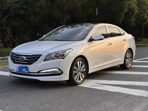 Hyundai 名图 2016 — фото 1