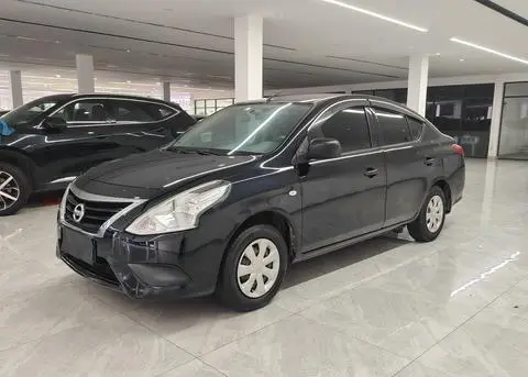Nissan 阳光 2015