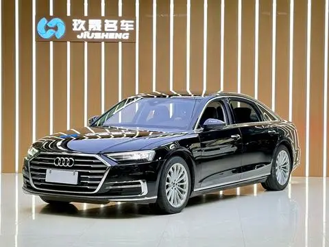 Audi A8 2022