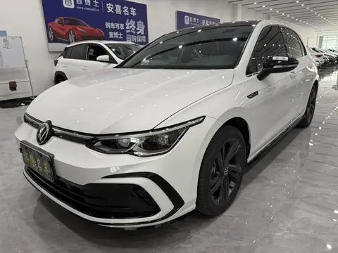 Volkswagen Golf 2021