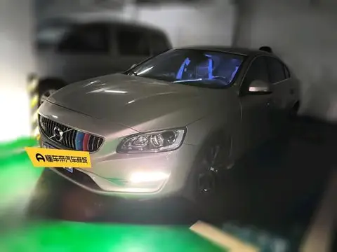 Volvo S60 2019