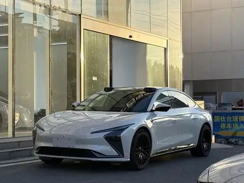 IM Motors 智己L7 2022