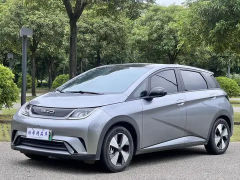 BYD Dolphin 2023