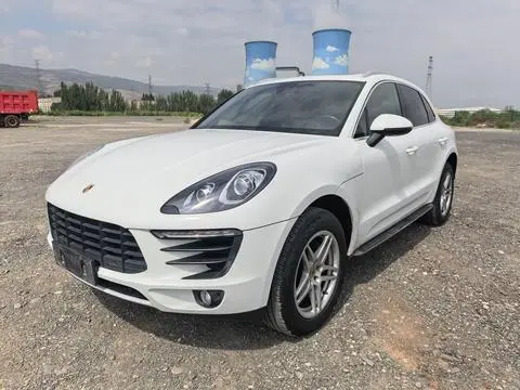 Porsche Macan 2017 — фото 1