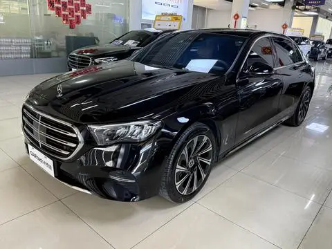 Mercedes-Benz E-Class 2024